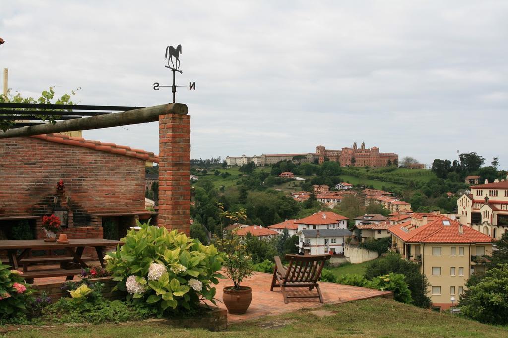 Vivienda Casa Luisa Apartment Comillas Exterior photo