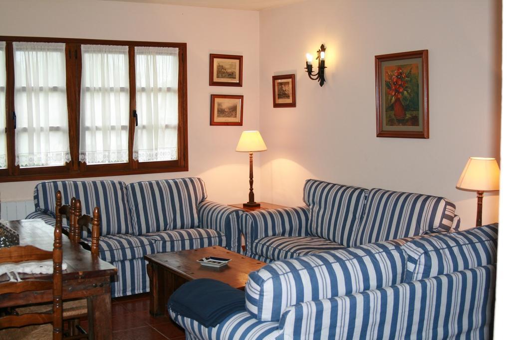 Vivienda Casa Luisa Apartment Comillas Exterior photo